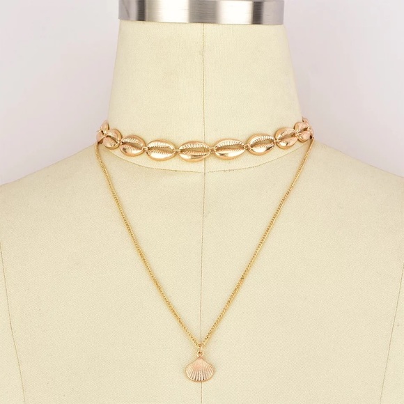 Layered Gold Dipped Shell Necklace - Picture 7 of 8
